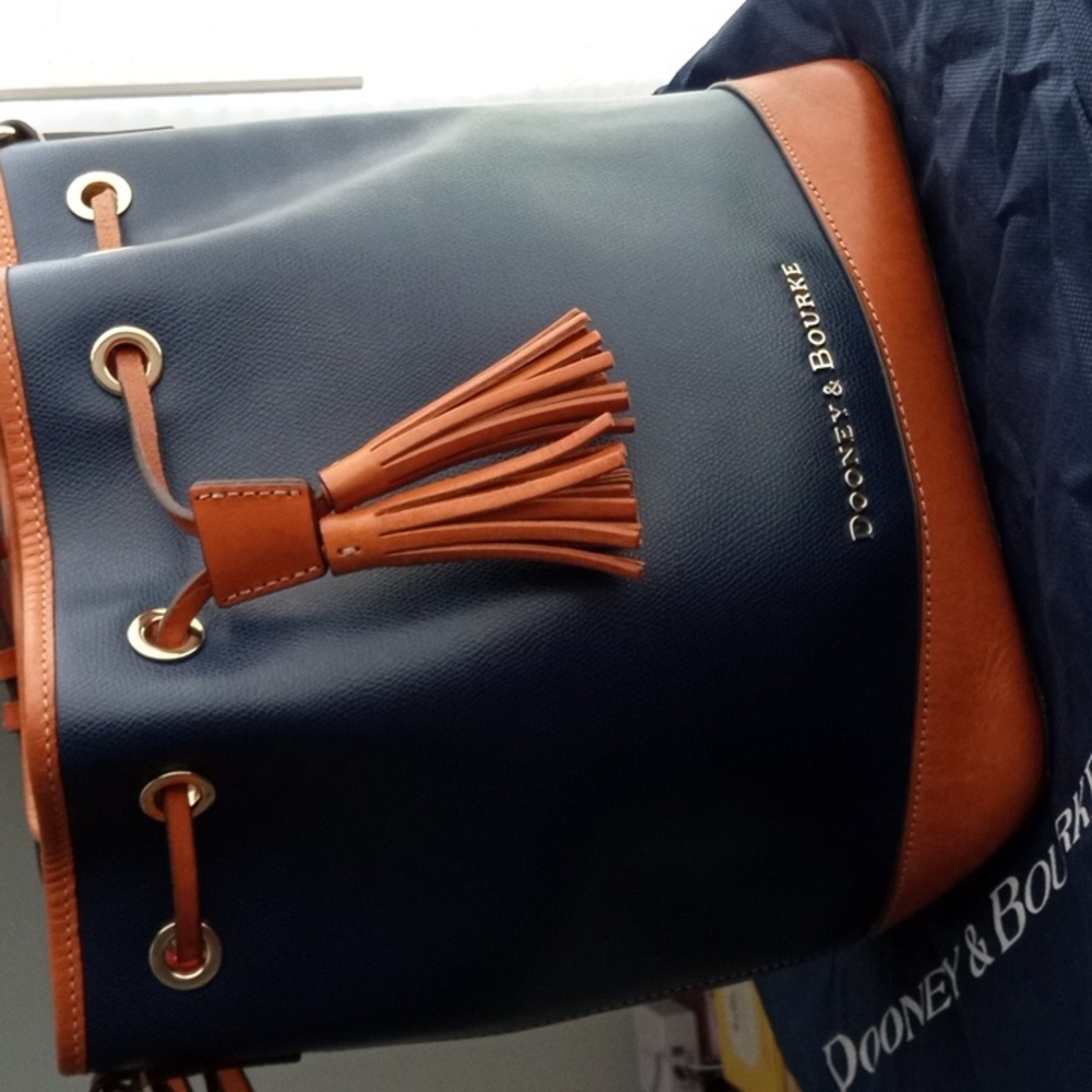 Dooney and Bourke handbag